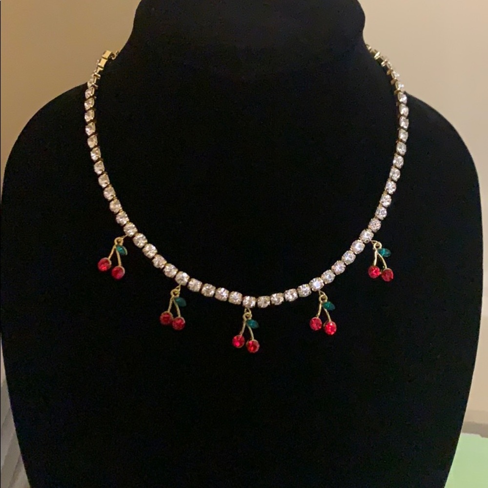 Brand new costume cherry necklace - Picture 5 of 5